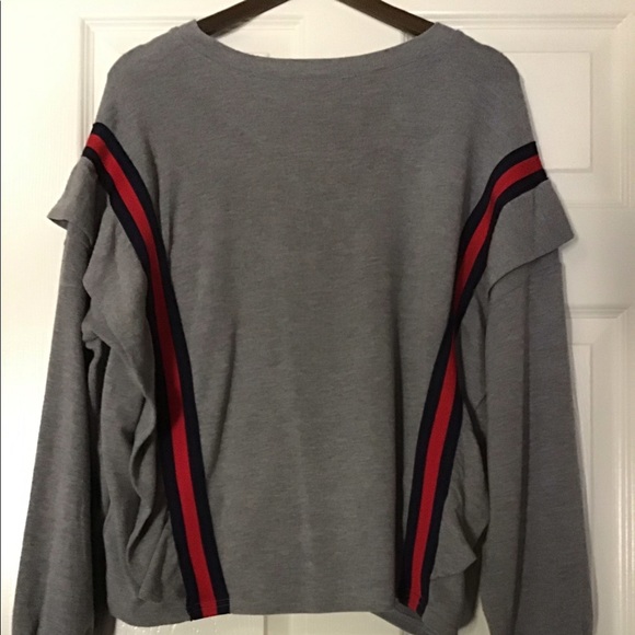 BB Dakota All Good Ruffle Sweatshirt size XL NWOT - Picture 9 of 10